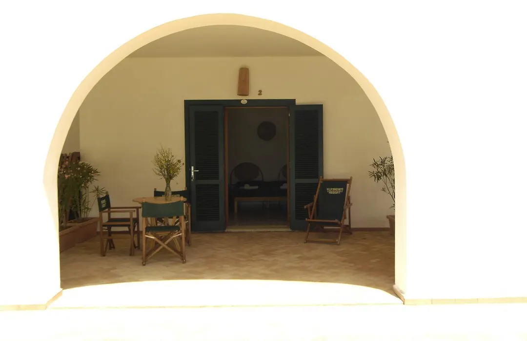 Villa Sangineto Resort-1